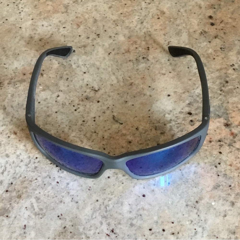 Costa Tasman Sea TAS 98 Polarized Sunglasses